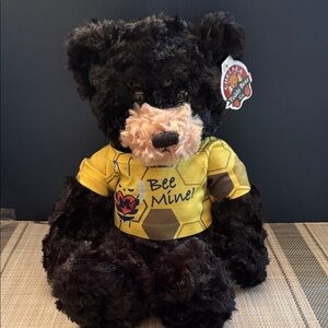 Chelsea Teddy Bear Co. plush bear wearing a "Bee Mine!" t-shirt